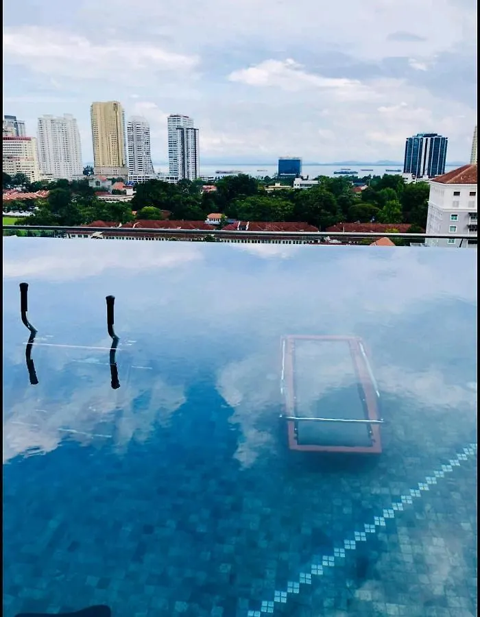 Tropicana 218 Georgetown #31 無敵海景 一房一廳式max.6Pax 0*, ג'ורג' טאון